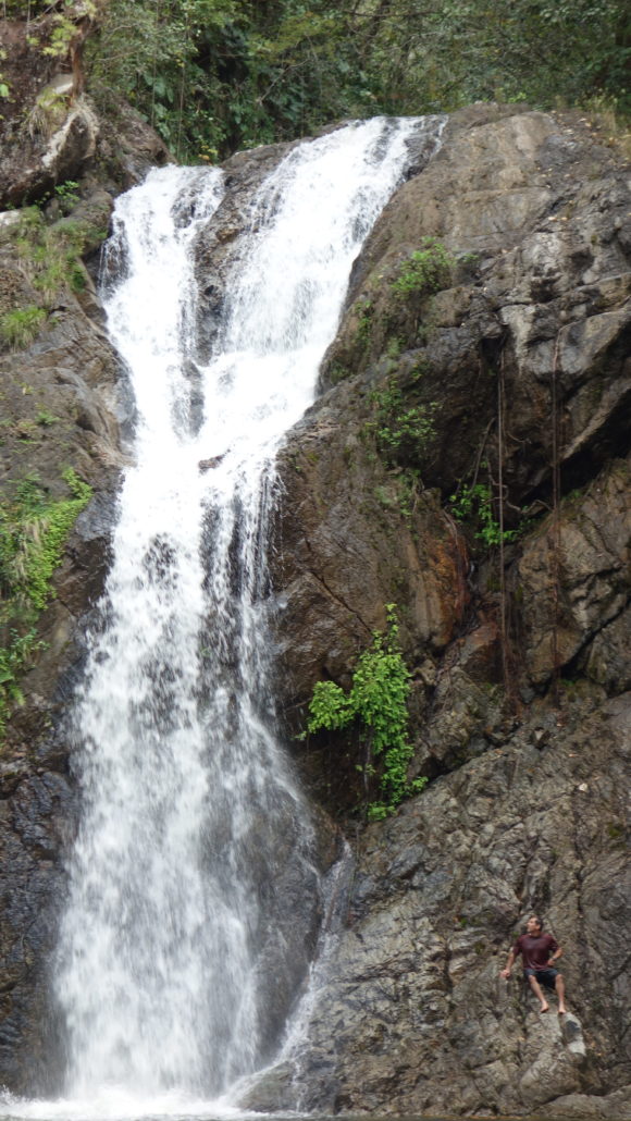 Pontooning, Waterfalls And Exploring Western Belize - Nine Belize